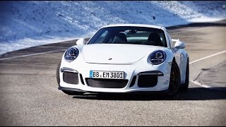 The Porsche 911 GT3 on track.