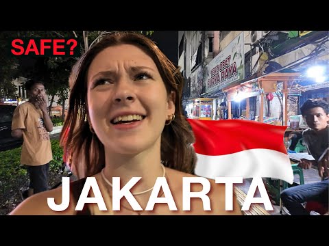 Different Side of Jakarta! Indonesia SAFE at NIGHT?