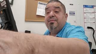 a day in the life of a AT&T store manager.