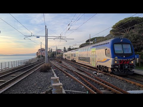 R 22855 Genova Voltri - Genova Nervi
