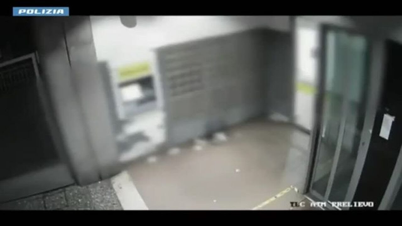 Assalto a un ufficio postale nel Catanese, tre arresti