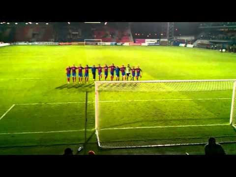 Děkovačka po zápase FC Viktoria Plzeň-SK Dynamo Č.B. 3.5.13 (3:2)