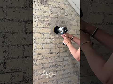 Yes, you can strip paint from brick—even indoors! 💪🏼 : #shorts #short #shellyran