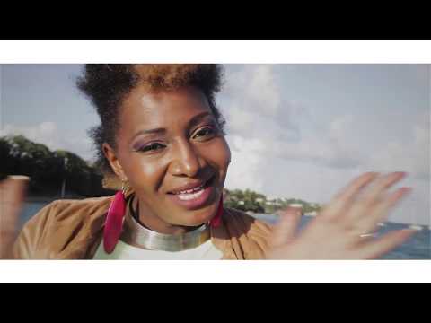 SHELLYANN'-Let Me Talk 2 my People (Juillet 2k17)