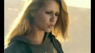 Novaspace - Beds are Burning