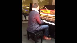 Raphael Gualazzi- Welcome to my hell