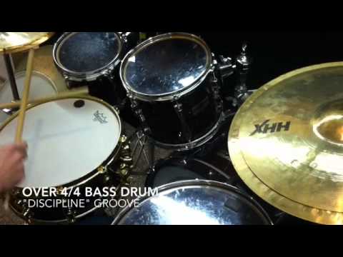 Working out Bill Bruford's "Discipline" groove (King Crimson)