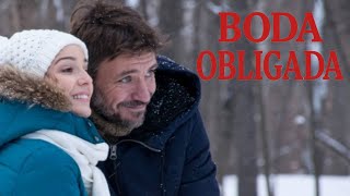 SE CASA CON UN EXTRAÑO PARA SALVAR A SU FAMILIA | BODA OBLIGADA | PeliAcción - Adrenalina Total