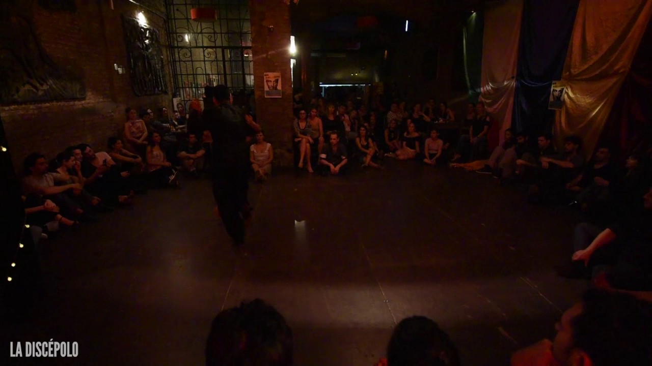 Ariadna Bolettieri & Ariel Taritolay - Cautivo @ La Discépolo, 2017, 2/4