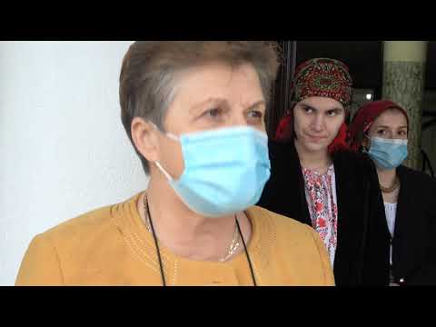 Colindatori la Centrul de abilitare si reabilitare "Sfantul LUCA " Beclean 23 dec 2020