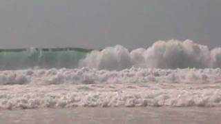 preview picture of video 'Storm and Waves Pen Hir - Pen Hat Bretagne Finistère'