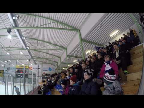 Yleisön kannustusta JHT vs PYRY pelissä 2017