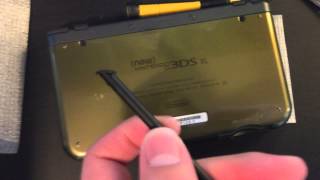 How to take off the N3DS XL Backplate