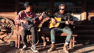 "Miner Song" Vinnie and The Hooligans Patio Jams in Pioneer Town