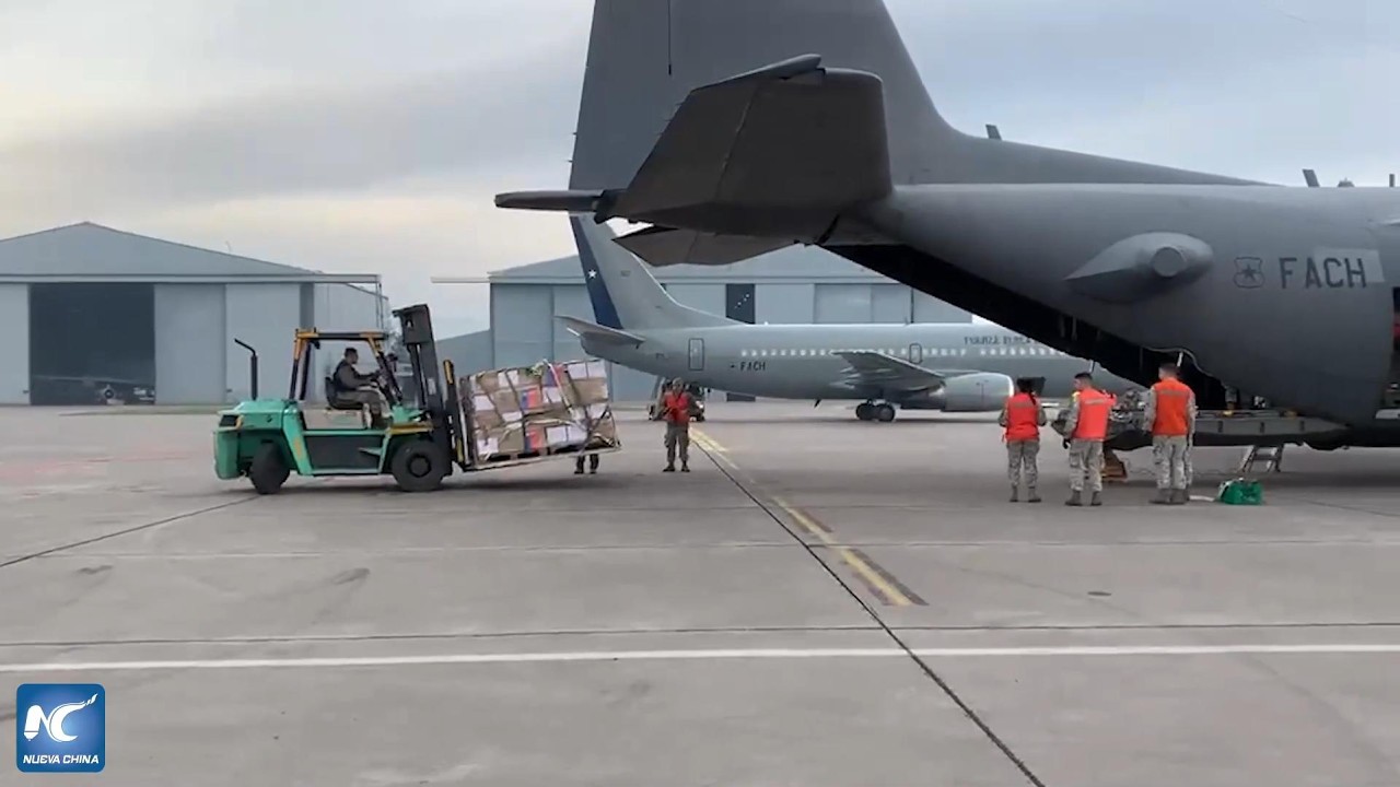 Chile envía toneladas de ayuda humanitaria a Colombia tras sismo