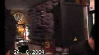 Reuben - Wrong & Sorry (Live In Store Gig)