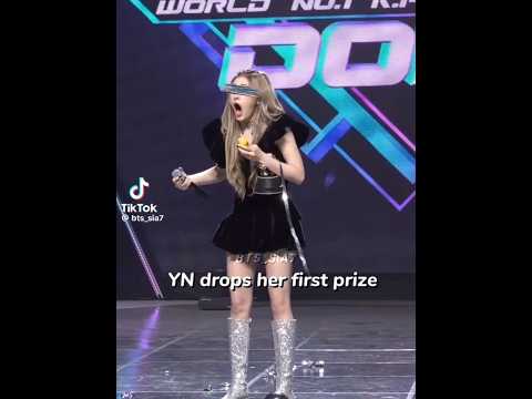 yn drops her first prize 🏆😂😱| all kpop idols reaction 😱 #cute yn#ynworld plz plz subscribe me plz