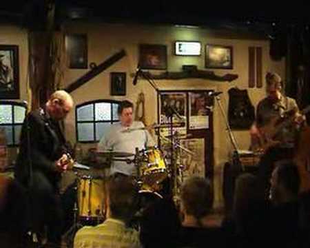Lefthand Freddy and the Aces - Key to the highway