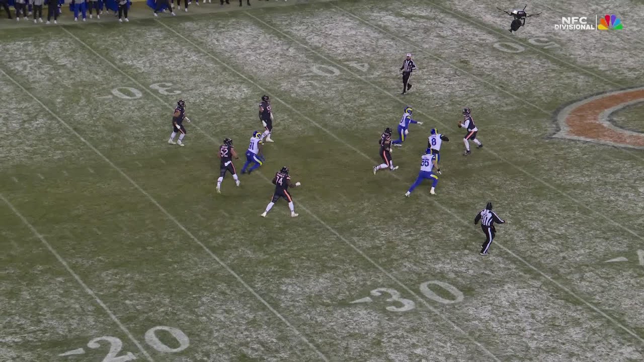 UNBELIEVABLE! One of the most INSANE throws you could ever see!