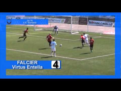 DIL29 210413 GOALPARADE