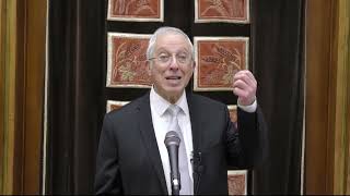 כב הרב מרדכי דוד נויגרשל | המשפט לאלוקים הוא (הרב מרדכי דוד נויגרשל) - התמונה מוצגת ישירות מתוך אתר האינטרנט יוטיוב. זכויות היוצרים בתמונה שייכות ליוצרה. קישור קרדיט למקור התוכן נמצא בתוך דף הסרטון