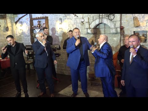 Mix Kengesh - Live - Gëzuar 2026 nga Ulqini