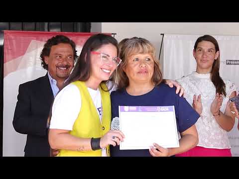 Egresaron las primeras 218 “Constructoras” de Salta: Sáenz entregó los certificados