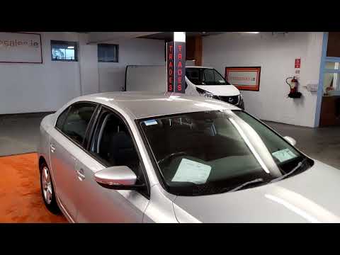 Volkswagen Jetta 2016 - Image 2