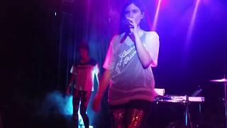 La Carretera (live at DROM) - Javiera Mena