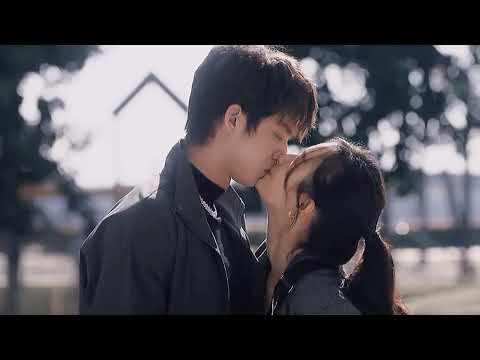 Lita kissed Thyme and Gorya saw it