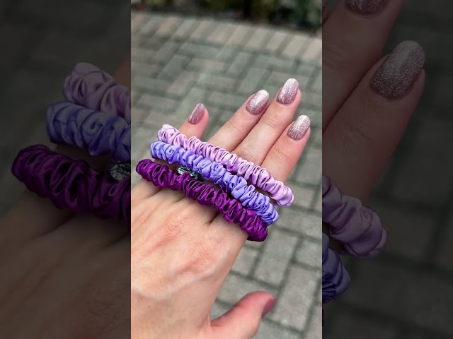 Vídeo relacionado con LILYSILK 100% Seda Anillos para el Cabello Señoras Coletero Coletero Cinta de Pelo de Seda Embalaje MULTIVÍAS (Azul Hielo)
