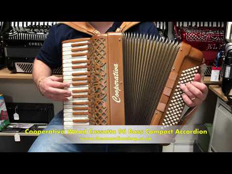 Cooperativa Wood Cassotto 96 Bass Compact Accordion