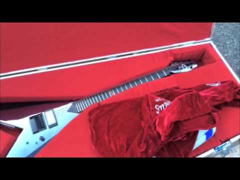 Framus Ziltoid V 'Unboxing'