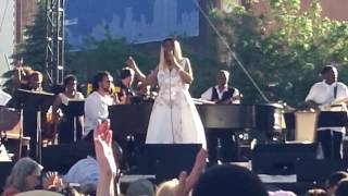 Aretha Franklin - Hooked On Your Love (6-10-17)