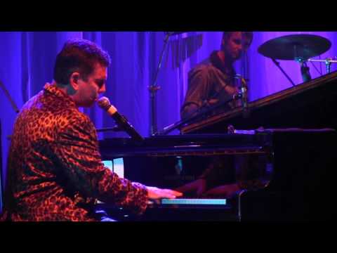Centrestage's Elton John tribute ft Ian Von Memerty: PE 21-23 April '16