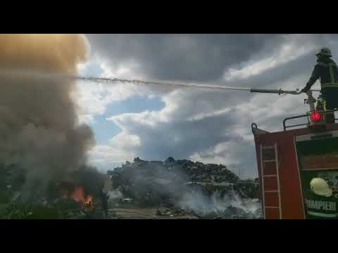 Incendiu la Metalcomp, pe Câmpul Liniștii