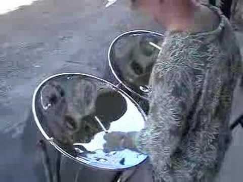 Geniales las cancioens con este instrumento jaja