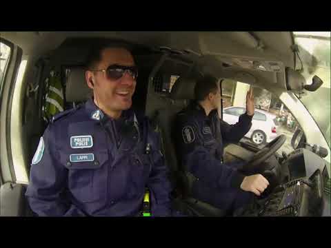 Nainen jätti kurkun maksamatta - Poliisit