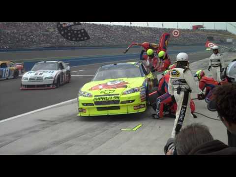 NASCAR 20091011 Video 10