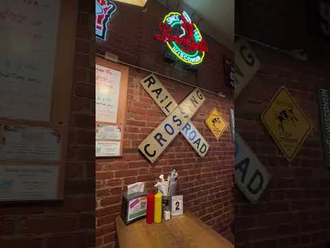 Boxcars Pub and Grub Video Review