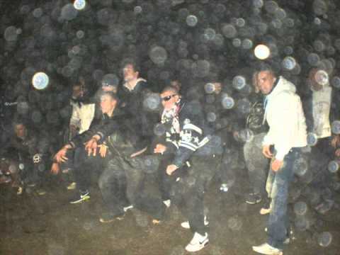 JUICE feat VUYA - MOMCI MNOGO LETE