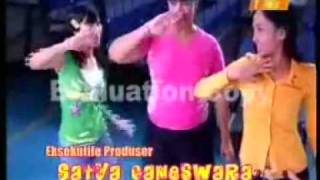 Download lagu Dewi Sandra-Melayang_Ost_Sinetron Big Is Beautiful mp3