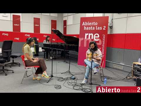 Los Estanques y Anni B Sweet en 'Abierto hasta las 2': "Caballitos de mar"