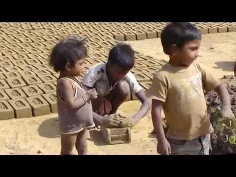 Kinderarbeit in Ziegelfabriken - Jhajjar/Indien