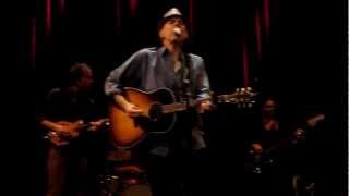 John Hiatt &amp; The Combo - Crossing Muddy Waters (live 2012)