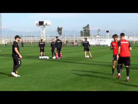 Rozgrzewka przed sparingiem nr 2 Cracovia - FC. Numberg Belek - Turcja.