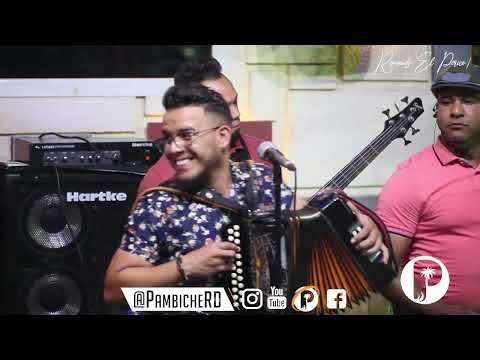 El Cuarteto Tierra Adentro Con El Chamakito Acordeon - Dice Que Te Vas