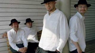 Music video thumbnail preview for KROKE Eddie by Kroke