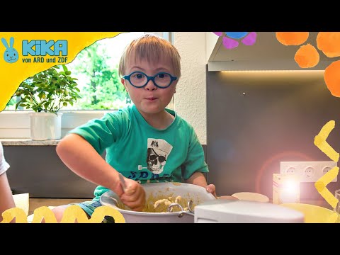 Jona backt Brot | ICH bin ICH | Mehr auf kikaninchen.de