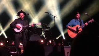 The Avett Brothers - Pretty Girl At The Airport